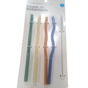 Room Essentials Reusable Glass Straws 4 Colors w/ Cleaning Brush